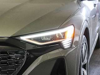 audi q8 e-tron 2024 WA14AAGE3RB015867 image audi q8 e-tron 2024 WA14AAGE3RB015867 image